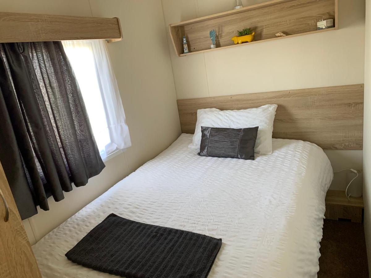 Delta Goodwood Caravan Selsey Exterior photo